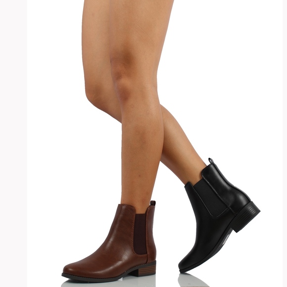 Black faux leather Chelsea Dress Short Boot - Picture 8 of 8